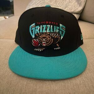 New Era Vancouver Grizzlies Black and Teal Cap